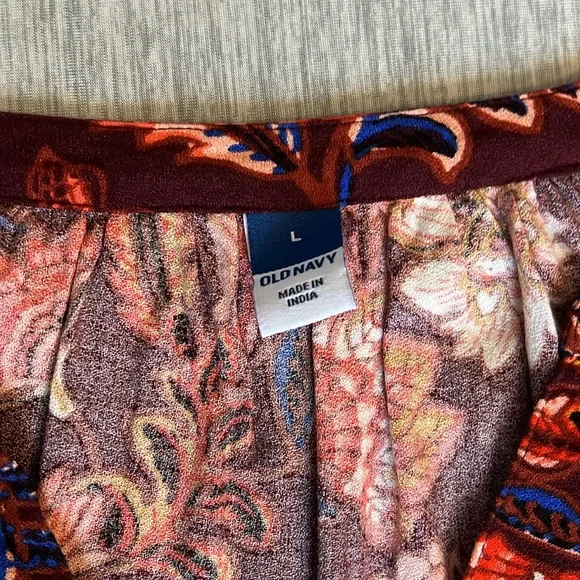 Old Navy Floral Blouse Long Sleeve - Picture 2 of 5